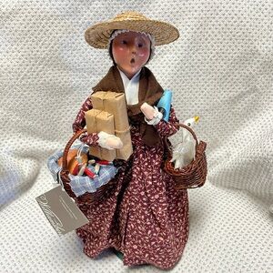 Byers Choice Ltd.  Doll especially for Williamsburg 2003.